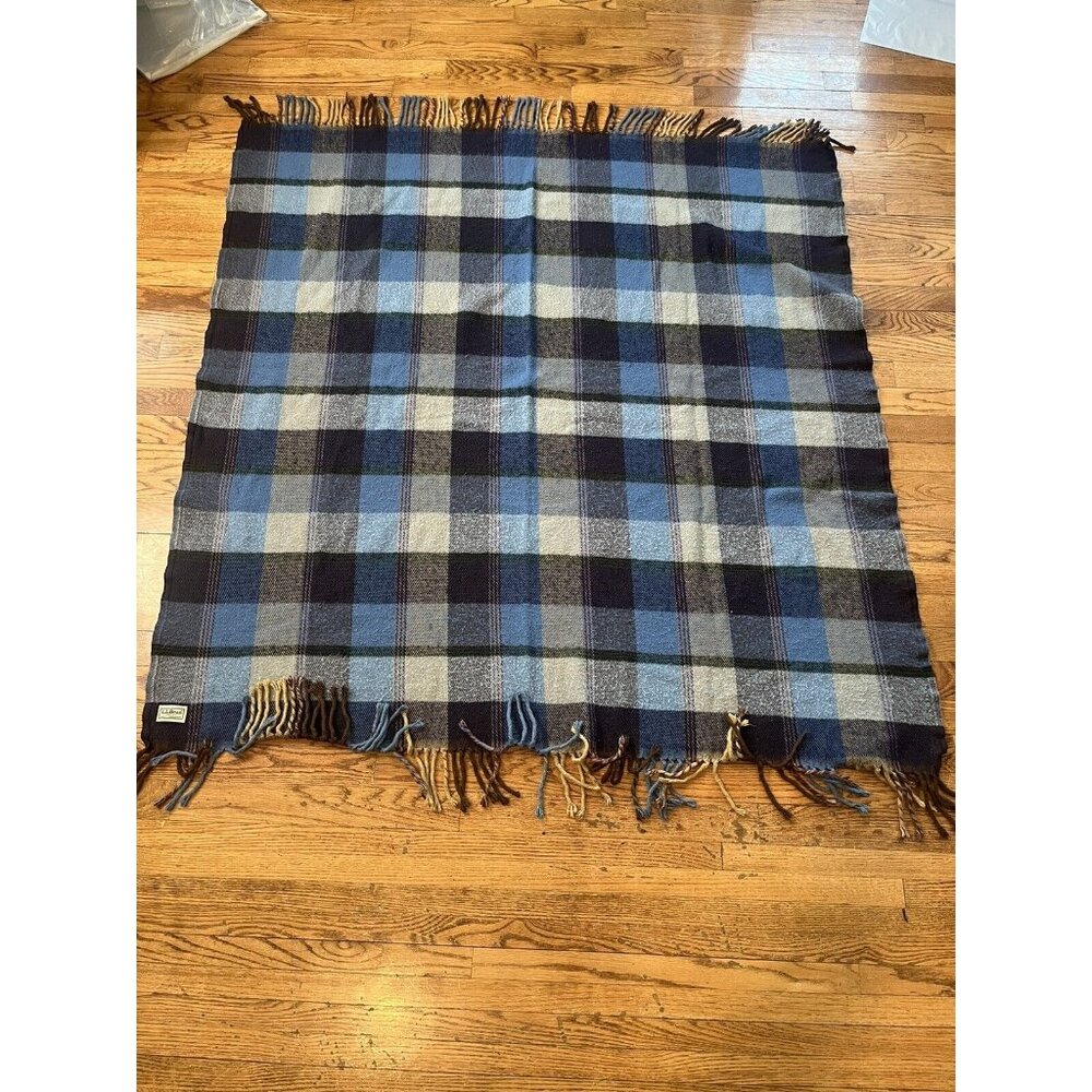 LL Bean Vintage Classic Light Blue Purple Plaid Soft Wool Throw Blanket ~49 x 51